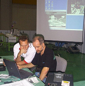 Chief_Expert_hard_at_work_280.jpg (24351 bytes)