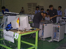 German_team_in_action_280.jpg (24095 bytes)