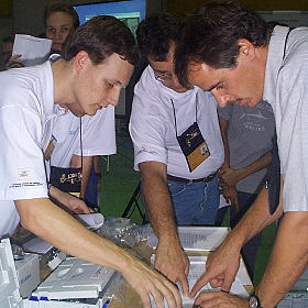 Teams_ordering_parts1_280.jpg (24771 bytes)