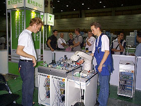 Please_work_FI_280.jpg (24739 bytes)