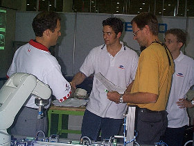 Expert_CA_We_believe_you_Much_obliged_Team_UK_Expert_SE_I_still_have_doubt_280.jpg (24327 bytes)