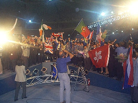 to_celebrate_the_successful_completion _280.jpg (24748 bytes)