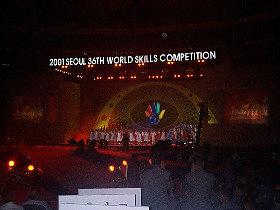 open_ceremony0_280.jpg (24624 bytes)