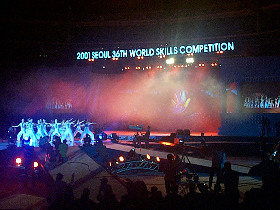 open_ceremony4_280.jpg (30034 bytes)