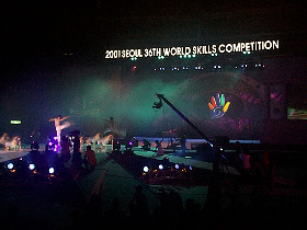 open_ceremony5_280.jpg (23196 bytes)