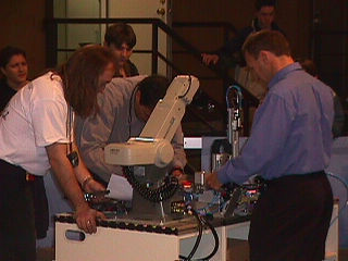 Andy and Paul putting in faults320.jpg (19484 bytes)