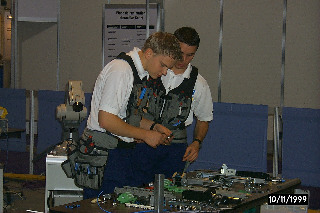 P0002194_320.jpg (30943 bytes)