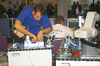 P0002451_320.jpg (40665 bytes)